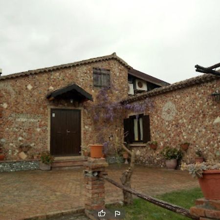 Agriturismo Pingitore Luzzi Eksteriør billede