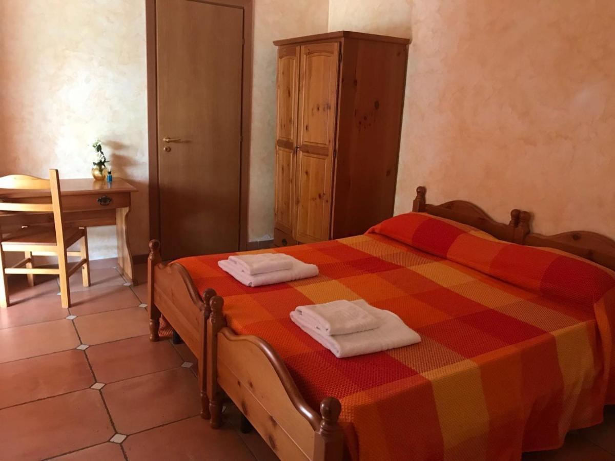 Agriturismo Pingitore Luzzi Eksteriør billede