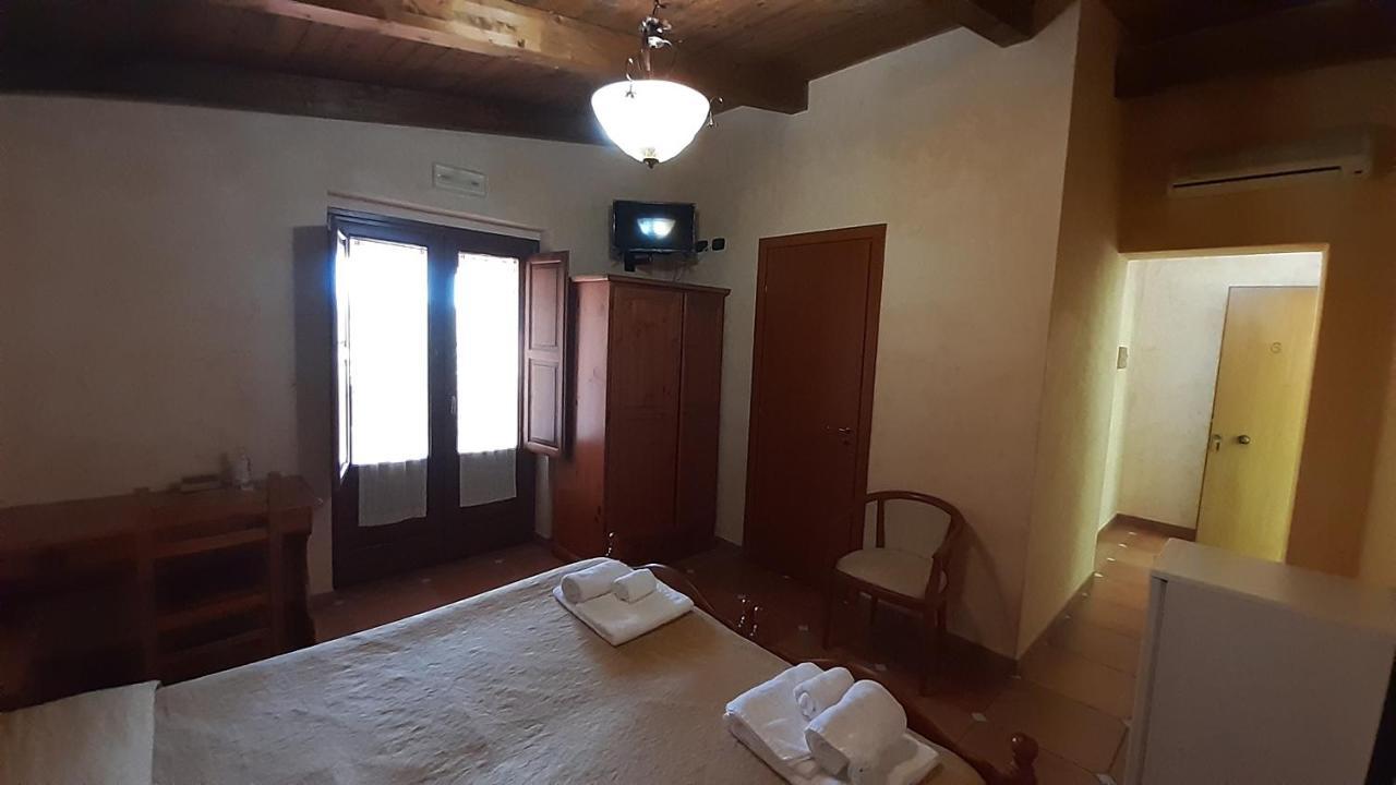 Agriturismo Pingitore Luzzi Eksteriør billede