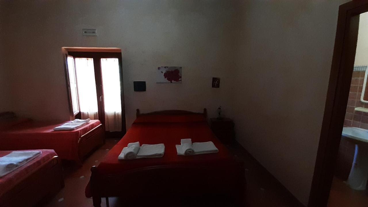 Agriturismo Pingitore Luzzi Eksteriør billede