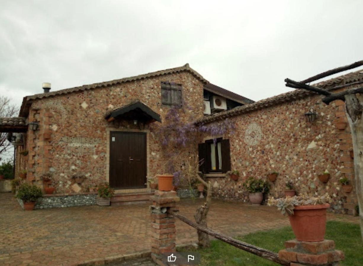 Agriturismo Pingitore Luzzi Eksteriør billede