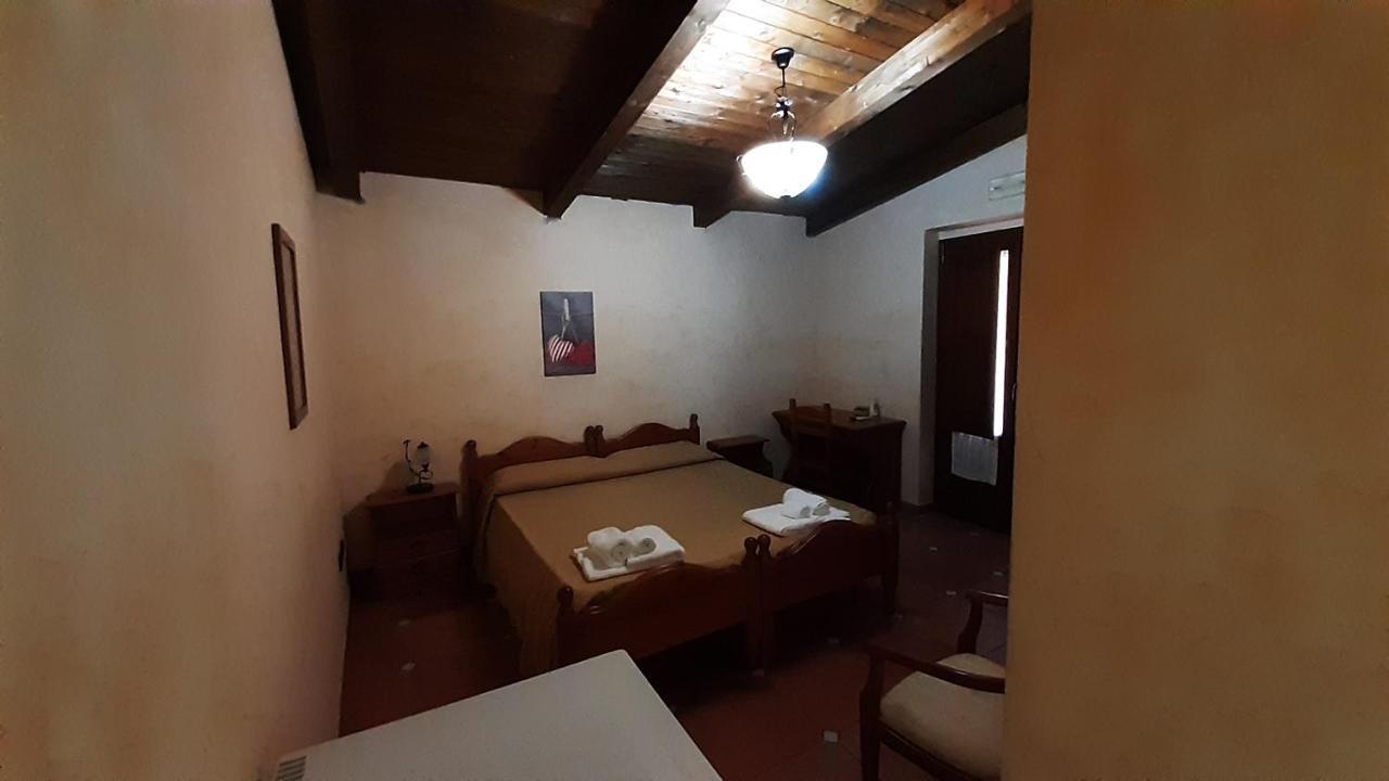 Agriturismo Pingitore Luzzi Eksteriør billede