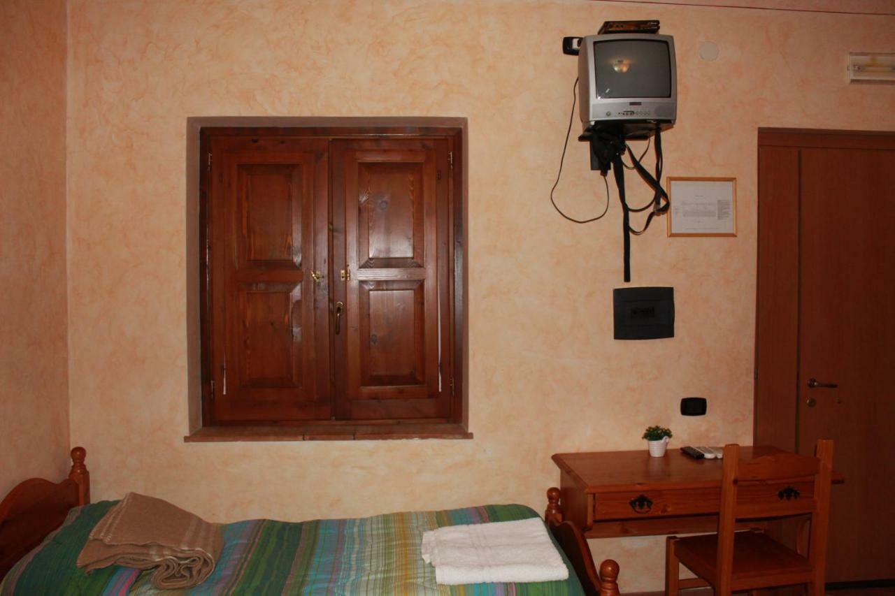 Agriturismo Pingitore Luzzi Eksteriør billede