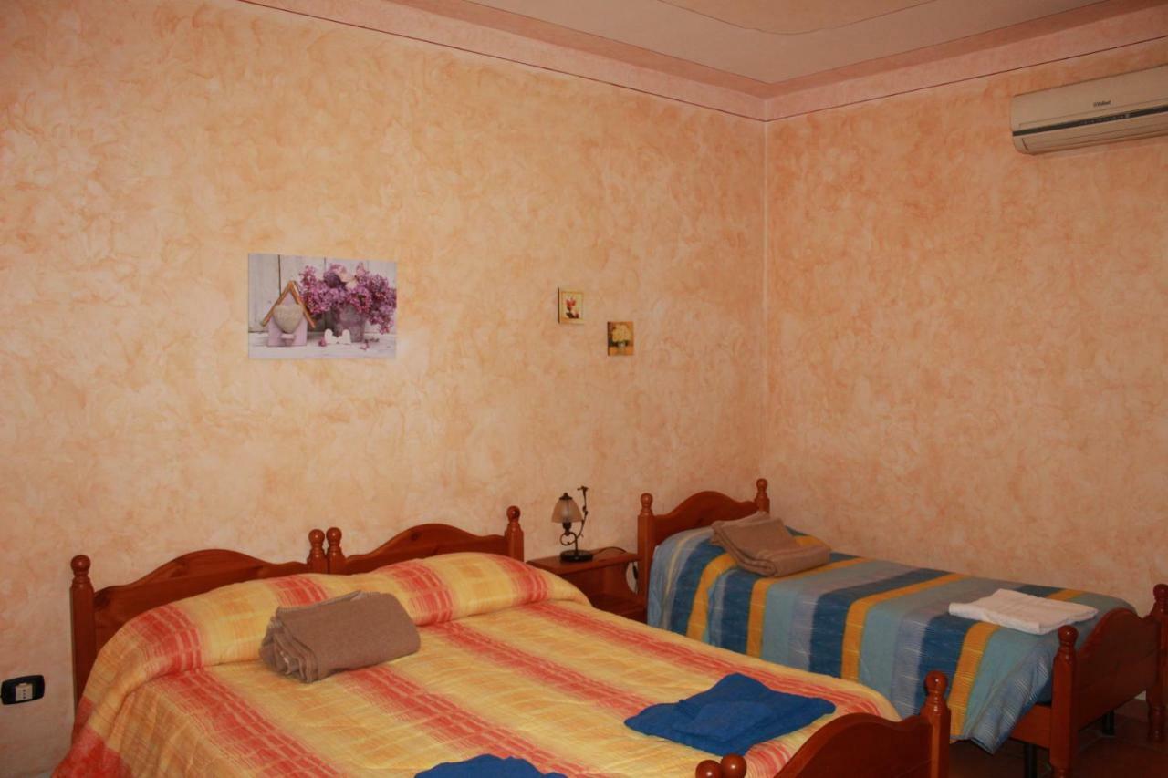 Agriturismo Pingitore Luzzi Eksteriør billede