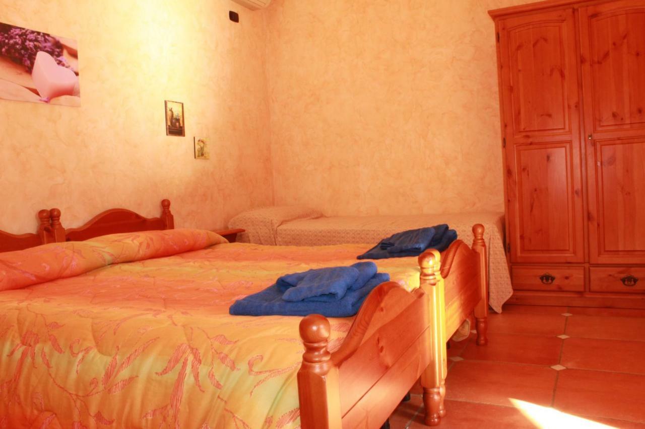 Agriturismo Pingitore Luzzi Eksteriør billede